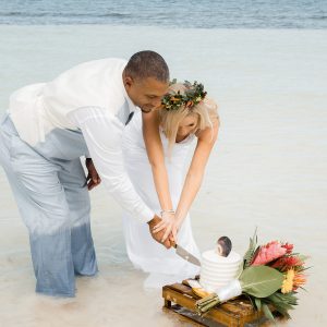 Amber & Damon Beach Wedding