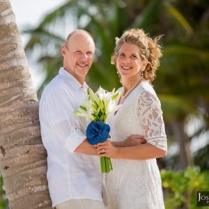 Jacobus and Melanie Beach Wedding