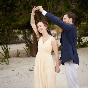 Rena and Chad Beachside Wedding