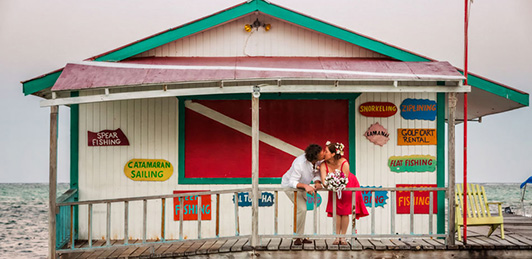 Belize Wedding Advice: Should You Ask A Friend To Photograph Your Wedding?