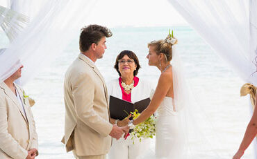 Annie and Patrick: Rustic Island Nuptials