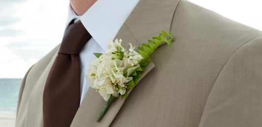 Belize Wedding Advice: Groom’s Attire