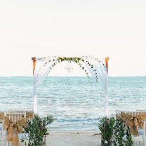 Joëlle and Steffen Beach Wedding