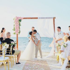 Lupita and Michael Pristine Island Wedding