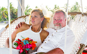 Bob and Tracy: Romantic Beach Elopement